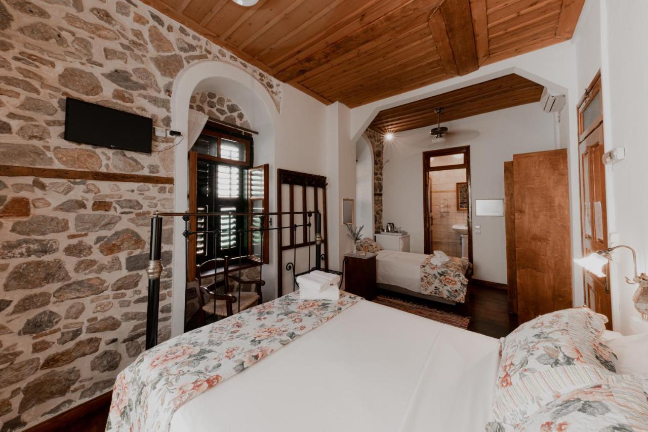 Rigas Pension Nafplion Exteriör bild